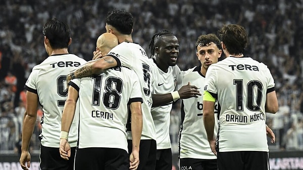Dolayısıyla Beşiktaş’ın en önemli eksikliği, kadrosunda teknik kapasitesi yüksek oyuncu sayısının az olmasıdır.