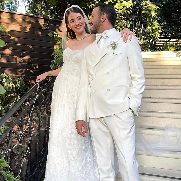 Afra Saraçoğlu ve Mert Ramazan Demir'in başrollerini paylaştığı Yalı Çapkını, özellikle ilk sezonuyla reytinglere damga vurmuştu.