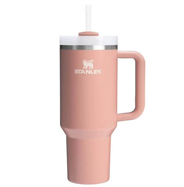 Stanley Quencher 1.18 L pipetli termos bardak kategorisinde 1. sırada net 1.849,22 TL!