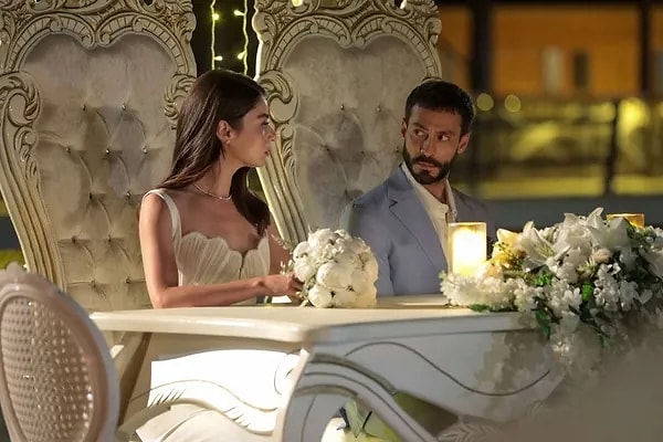 Geçtiğimiz haftaların zirvesinde yer alan Muhtemel Aşk, son bölümüyle düşüş yaşadı.