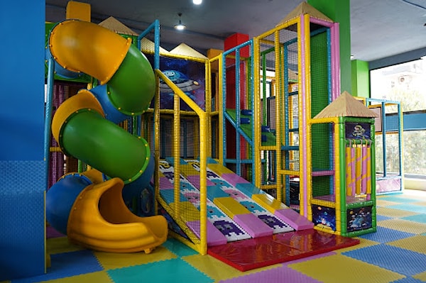 2. Lagari Kids Oyun Evi & Cafe / Maltepe