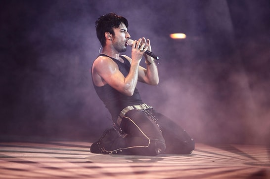 The Price of Seeing Tarkan Live Leaves Fans Stunned as Two-Night Package Cost Is Revealed