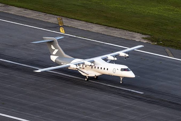 While electric aviation offers tremendous potential, it faces hurdles such as battery weight, range, payload capacity, and the need for high-powered charging infrastructure at airports.