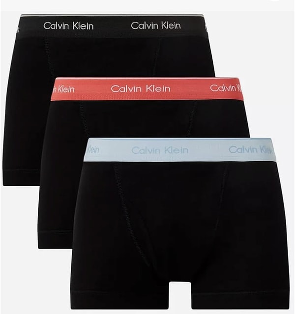 Calvin Klein 3'lü pamuklu erkek boxer paketi %13 indirimle son 365 günün en düşük fiyatı 1.229,90 TL!