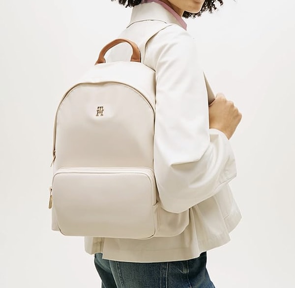 Tommy Hilfiger Popette Dome kadın sırt çantası %27 indirimle son 365 günün en düşüğü 2.989 TL!