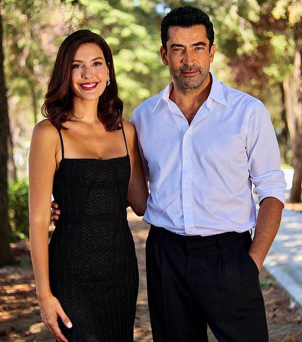 Bergüzar Korel, 11 yıl sonra yeniden partner olduğu Kenan İmirzalıoğlu ile paylaşım yaptı.