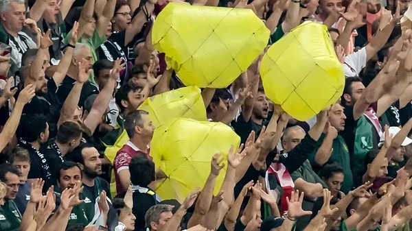 Kocaeli Cumhuriyet Başsavcılığından yapılan yazılı açıklamada, Kocaelispor ile Amed Sportif Faaliyetler arasında oynanan müsabakada yaşanan olaylara ilişkin soruşturma başlatıldığı bildirildi.