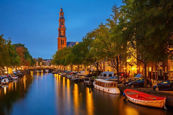 Sen Amsterdam’da yaşamalısın!