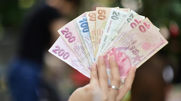 Asgari ücrete yüzde 50 senaryosu: SGK uzmanı İsa Karakaş, Ankara kulislerinde konuşulanı açıkladı.