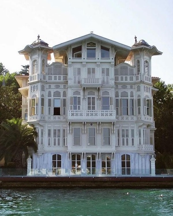 Çolakoğlu Ailesi – 6 yalı