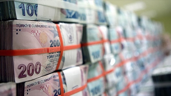SGK uzmanı Özgür Erdursun, milyonlarca kişinin beklediği ekonomik düzenlemeleri yazdı.