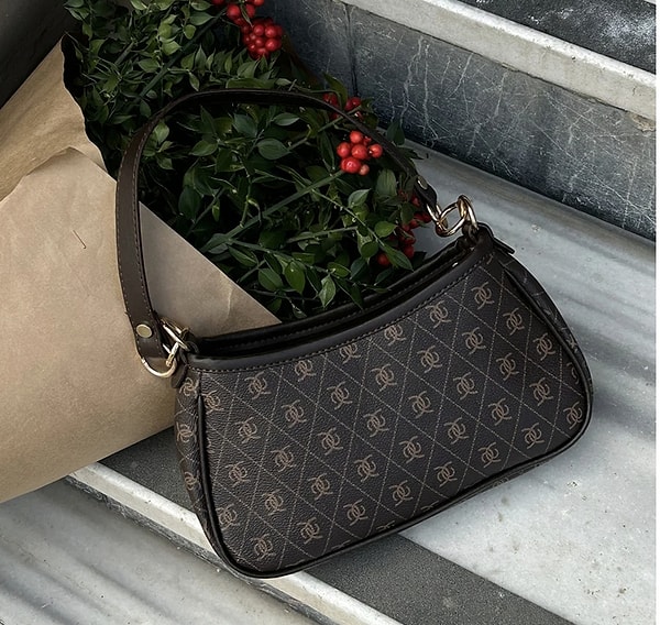 Shule Bags Farme monogram kahverengi baget ve çapraz çanta sepete özel net 367,91 TL!