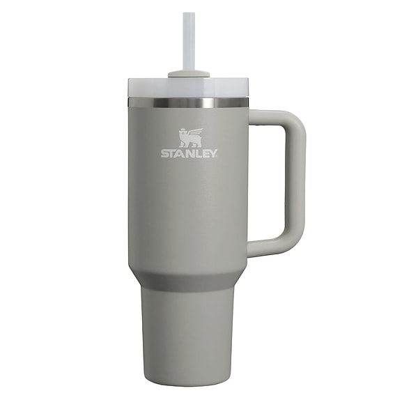 Stanley Quencher 1.18 litre pipetli paslanmaz çelik termos bardak net 1.489,90 TL!
