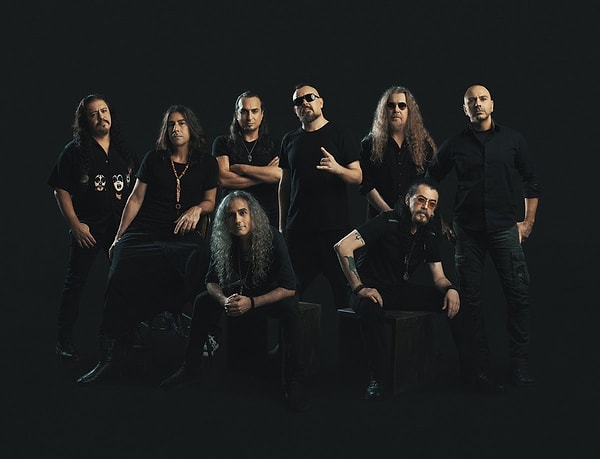Türk heavy metal müziğinin en köklü gruplarından biri olan Pentagram, yaklaşık 40 yıllık kariyeri boyunca hem Türkiye’de hem de yurt dışında geniş bir dinleyici kitlesine ulaştı.