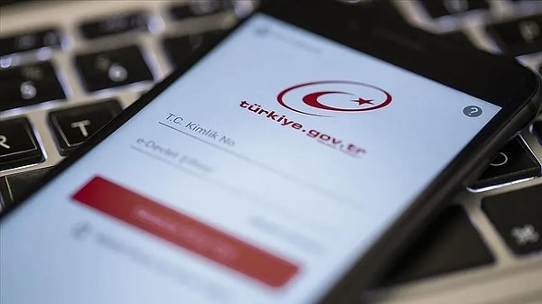 Şubeye gitmeden e-Devlet üzerinden kolayca yapılabiliyor.