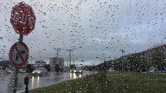 Severe Weather  in Istanbul: AKOM Warns Citizens of Heavy Friday Rain