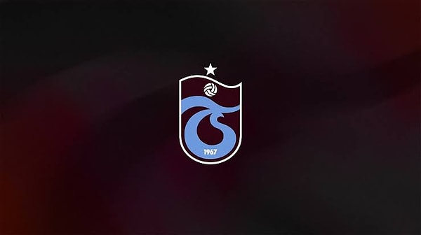 Ancak transfer sürecinde pes etmeye niyeti olmayan Trabzonspor'un direncini kırmak adına masaya üçüncü ve daha yüksek bir teklif koymaya hazırlandığı bildirildi.