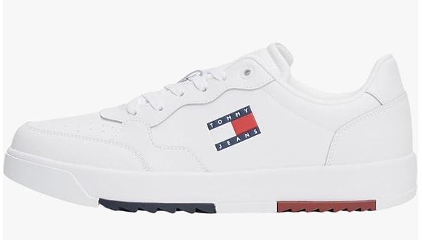 Tommy Hilfiger erkek sneaker son 90 günün en düşüğü 4.375,00 TL yerine net 2.719,90 TL!