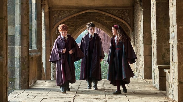 25 Aralık 2026 günü yayınlanacak Harry Potter dizisi için heyecan katlanarak artıyor.