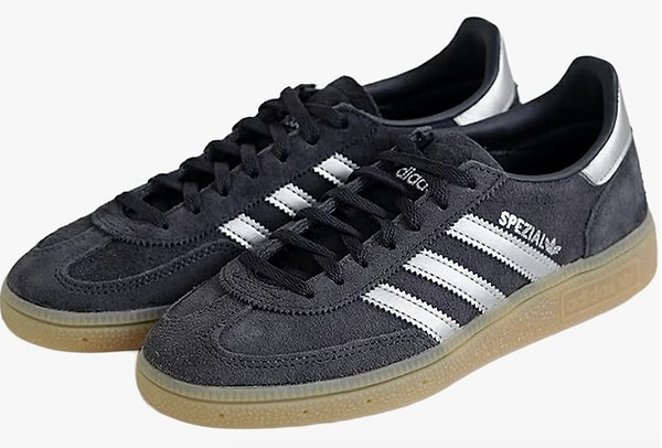 adidas Handball Spezial kadın spor ayakkabı son 365 günün en düşüğü net 4.619,30 TL!