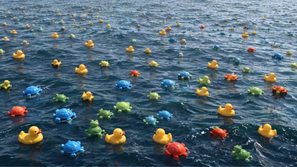 The unique structure of the toys, which prevented them from sinking when exposed to water, caught the attention of ocean scientist Curtis Ebbesmeyer.