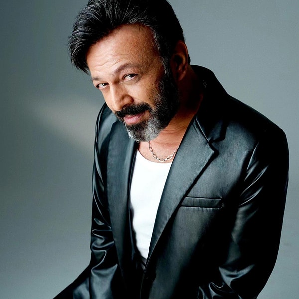 Ünlü oyuncu Serhat Kılıç'ın vefat haberi tüm sanat camiasını yasa boğdu.