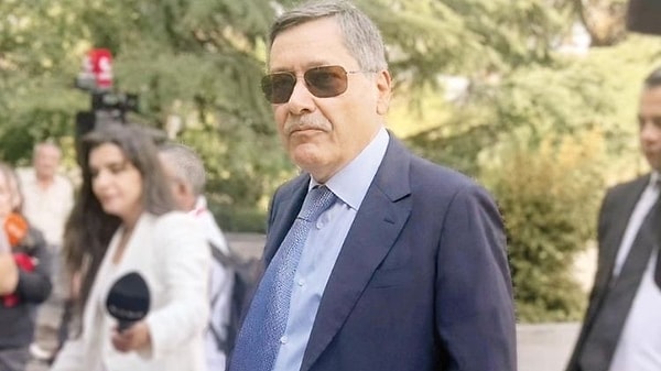 Baba Melih Gökçek'in savunması ise bir villa üzerine kurulu: "Evi 1 milyon 265 bin dolara sattım, parasını oğluma verdim."