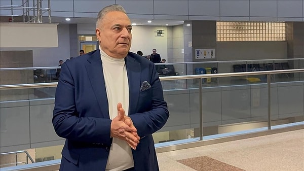 69 yaşındaki ünlü TV şovmeni ve programcı Mehmet Ali Erbil son yıllarda sağlık problemleriyle mücadele ediyordu.