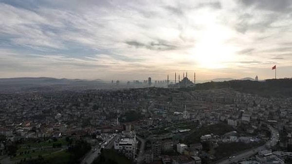Ağustos ayında megakentin havasındaki partikül madde kirliliği bir önceki yılın aynı dönemine göre yüzde 11 arttı, listenin tepesinde Sultangazi var.