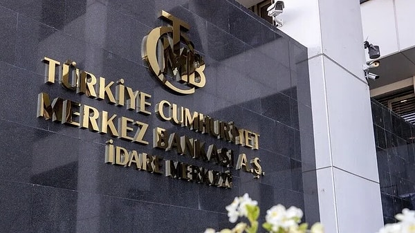 Faiz yüzde 37'de sabit tutuldu.
