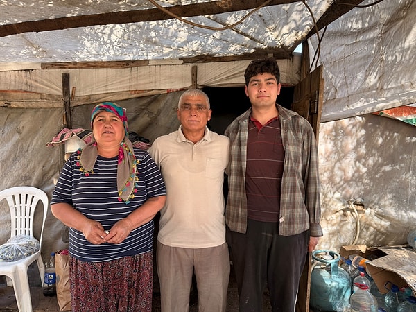 Disiplinli ve azimli çalışmasının karşılığını Yükseköğretim Kurumları Sınavı'nda (YKS) alan Ahmet Deniz, sayısal puan türünde Türkiye 636'ncısı olma başarısı gösterdi.