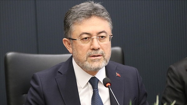 Bakan Yumaklı, sosyal medya hesabı üzerinden yaptığı açıklamada KKYP kapsamında 3 bin 180 projeye 11,3 milyar lira hibe verileceğini bildirdi.