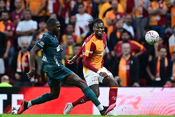 Galatasaray golü kaptanıyla buldu.