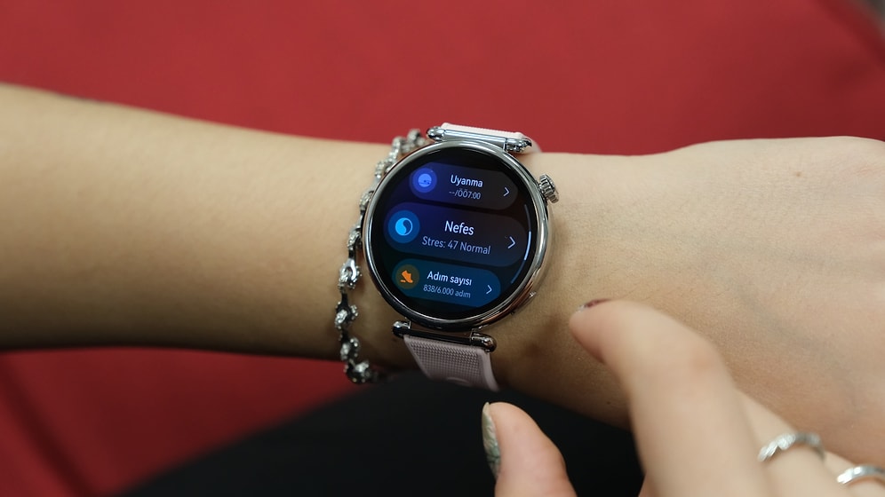 Hem Sağlığını Takip Etmek Hem Tarzını Korumak İsteyenlerin Yeni Favorisi: HUAWEI WATCH GT 7 ile Tanışın!