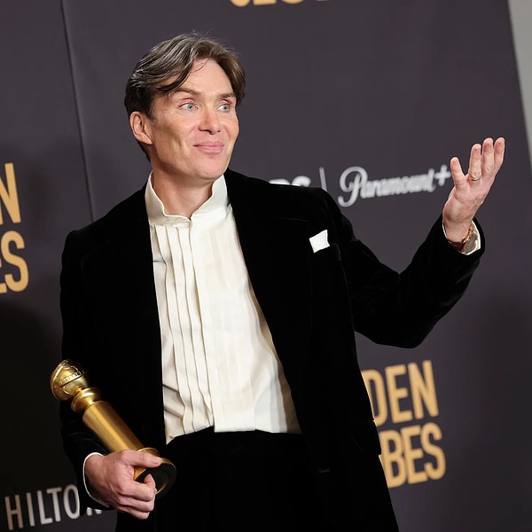 2003 yılında 28 Days Later ile tanıdığımız Cillian Murphy, o günden bu yana Hollywood'un en sakin ama en etkileyici isimlerinden biri olmayı başardı.