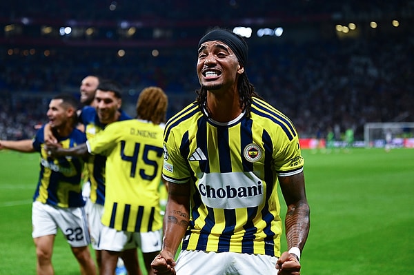 Fenerbahçe'nin 18 yıl sonra attığı gol, perşembe gününü haftanın en yüksek reytingli anına taşıdı.