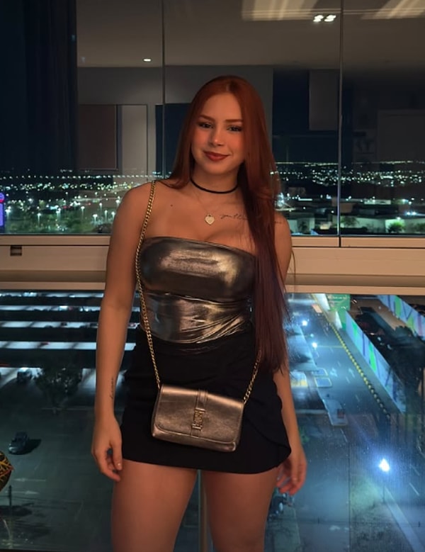Gerçek adı Maria Eduarda Alves dos Santos olan Duda Alves, TikTok'ta günlük hayatta sevmediği şeyleri anlattığı videolarla tanınıyordu.