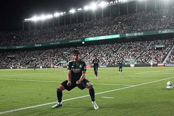 Real Madrid 2 gol öne geçti, farkı uzatmalarda kapattı