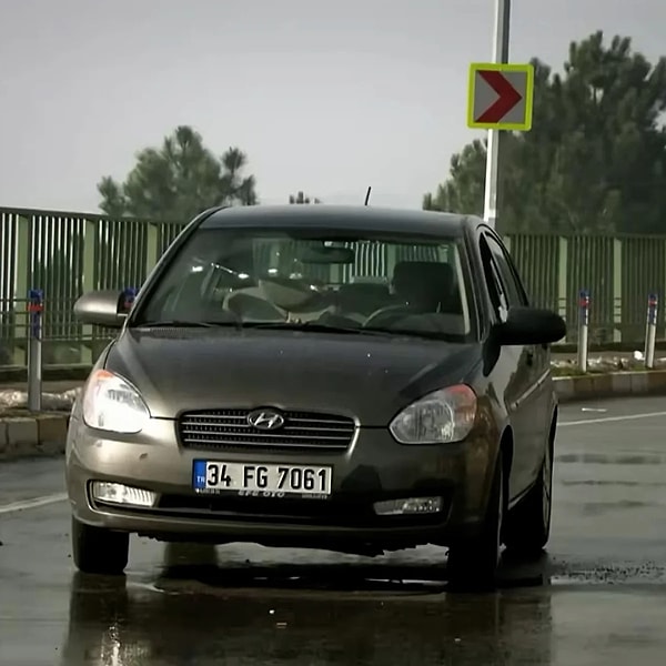 Plakadaki "FG 7061" detayı