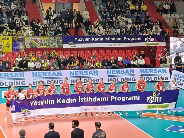 Türk temsilcisinin yerine turnuvaya İtalyan ekibi Millenium Brescia dahil edildi.