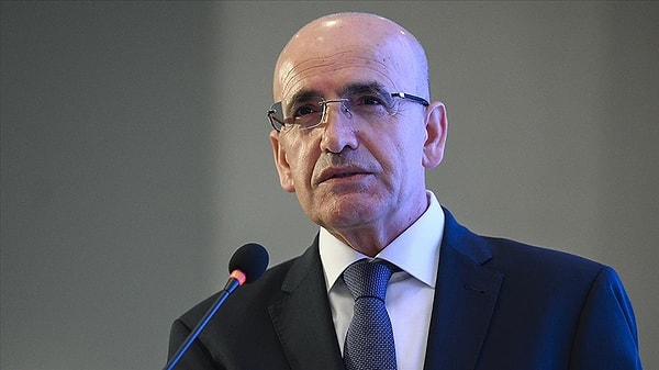 Bakan Mehmet Şimşek canlı yayında konuştu: "Maaşlar en az enflasyon kadar artacak."