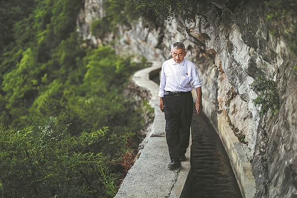 Huang Dafa İlk 10 Yılda Başarısız Oldu, Yılmadan Su Mühendisliğini Kendi Kendine Öğrendi