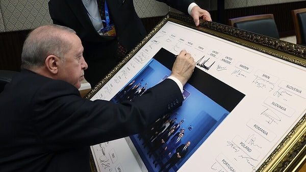 İki lider son olarak 7-8 Temmuz'da Ankara'daki NATO Zirvesi'nde bir araya gelmişti.