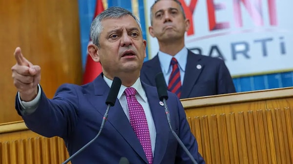 Yeni Parti'nin ismi değişecek mi? Özgür Özel açıkladı.