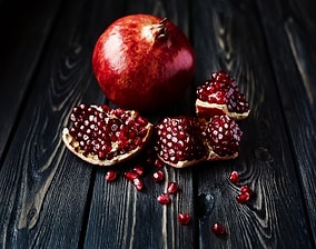 Forget Blueberries: Experts Recommend Surprise Fruit to Boost Brain Power After 50