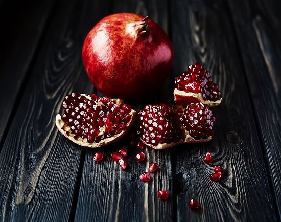 Forget Blueberries: Experts Recommend Surprise Fruit to Boost Brain Power After 50