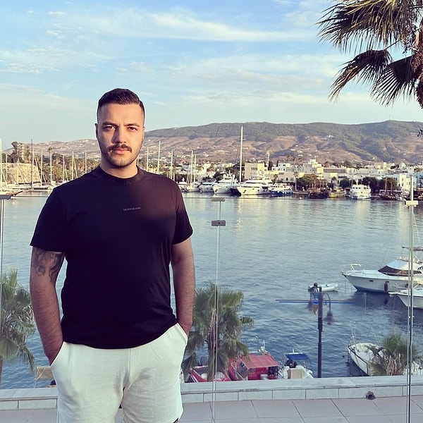 Yağız Sabuncuoğlu'nun Eğitim Hayatı
