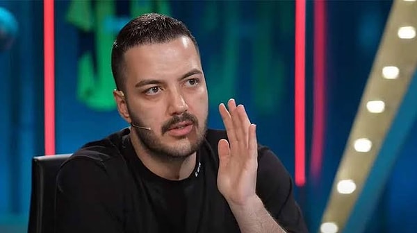 Yağız Sabuncuoğlu'nun Kariyer Hayatı