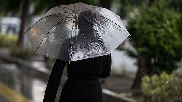 Meteoroloji 49 kente kuvvetli yağış uyarısı yaptı.