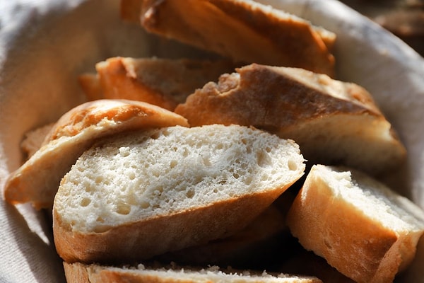 Üçüncü ve son sırada ise ekmek gibi buğday ürünleri var: İki besin de yüksek oranda nişasta içeriyor.